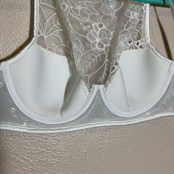 VS sequin high neck floral ivory bra - Picture 7 of 9